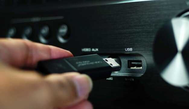 Подключение флешки через штатный USB-разъем