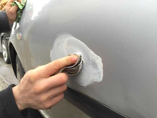 Шаг 2: аккуратное шлифование с использованием мягкой губки или салфетки